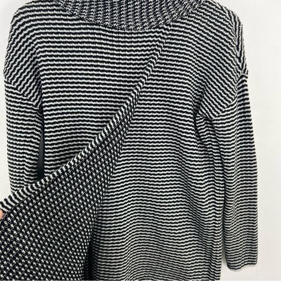 CAbi Fergie Cowl Neck Black White Split Front  Back Style Sweater Size Small - Picture 9 of 13